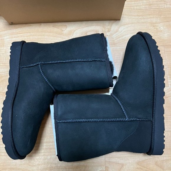 ugg classic short ii boot - Picture 6 of 7